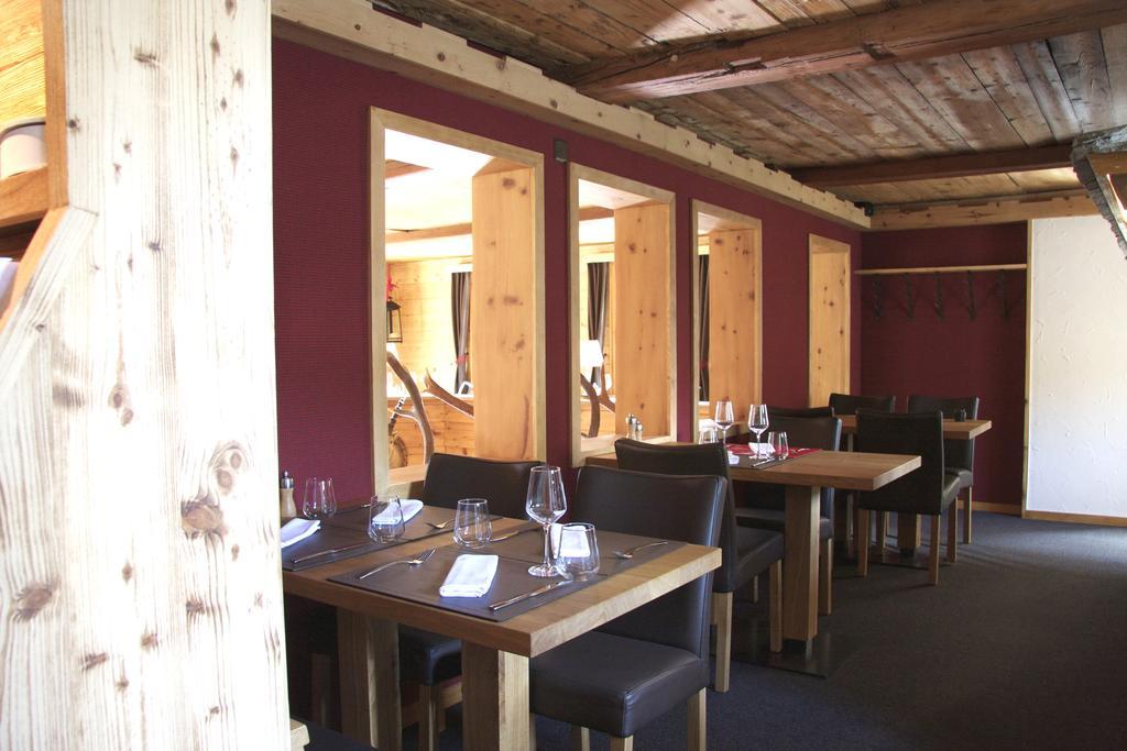 Hotel Walliserkanne Grächen Екстериор снимка