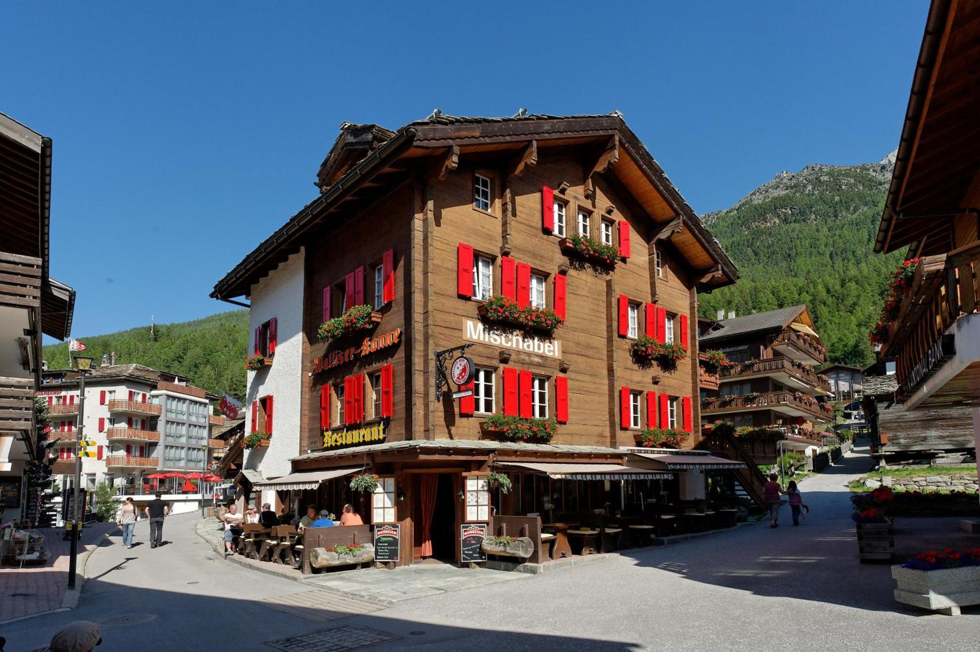 Hotel Walliserkanne Grächen Екстериор снимка
