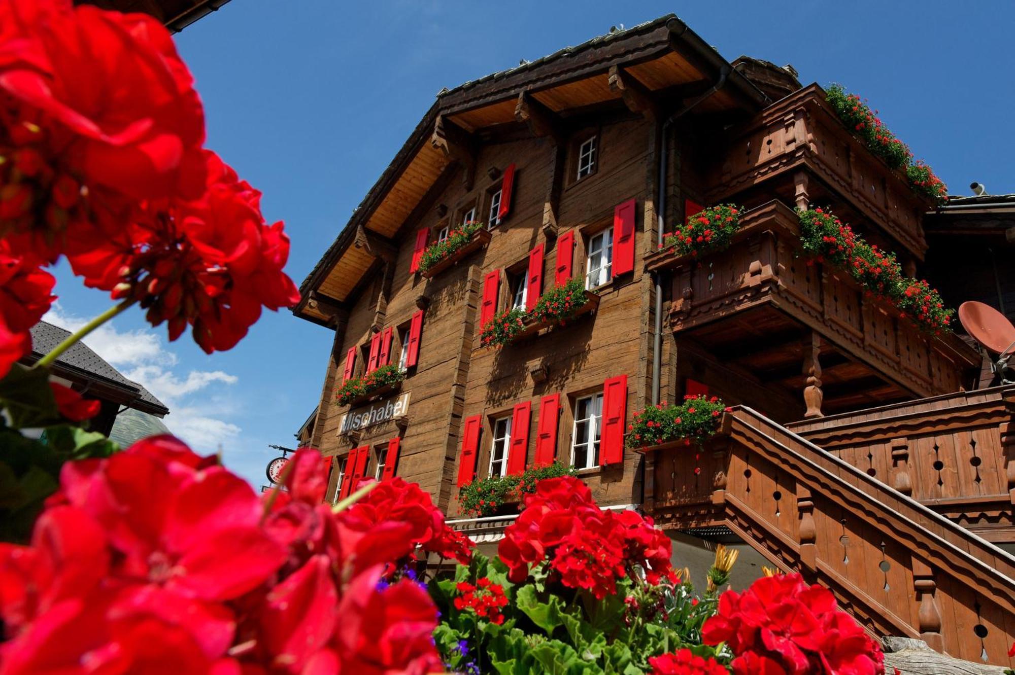 Hotel Walliserkanne Grächen Екстериор снимка
