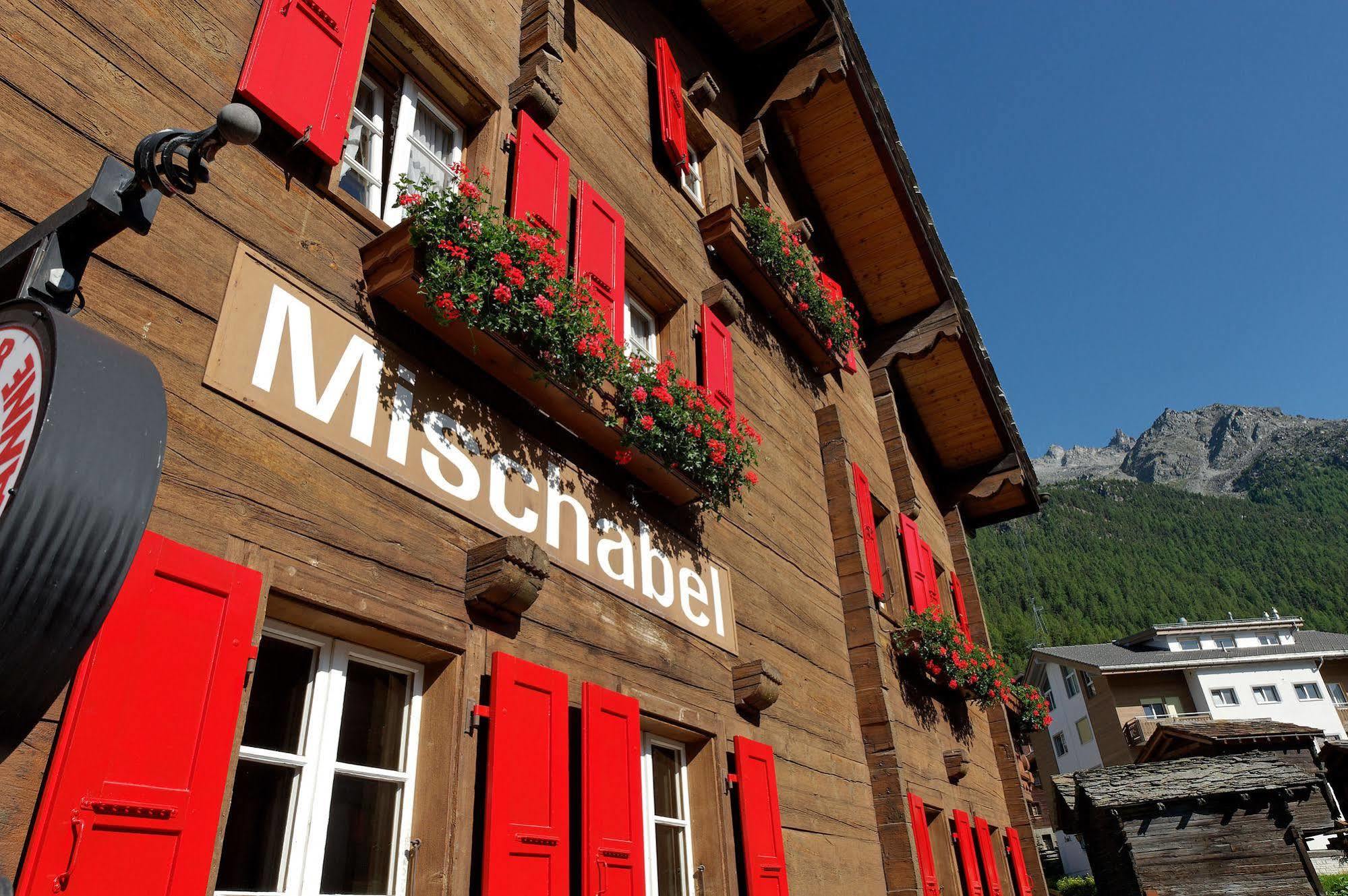 Hotel Walliserkanne Grächen Екстериор снимка
